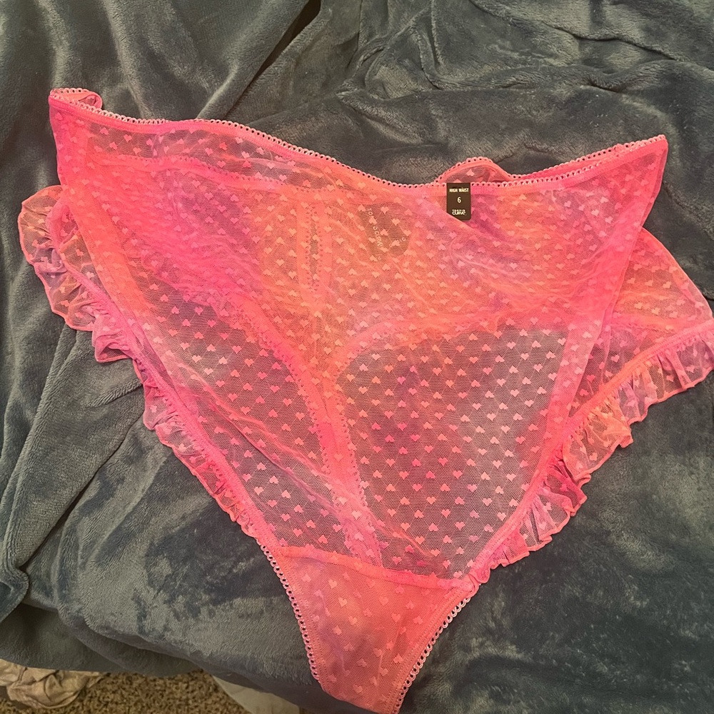 NWT Torrid size 6 high waisted thong